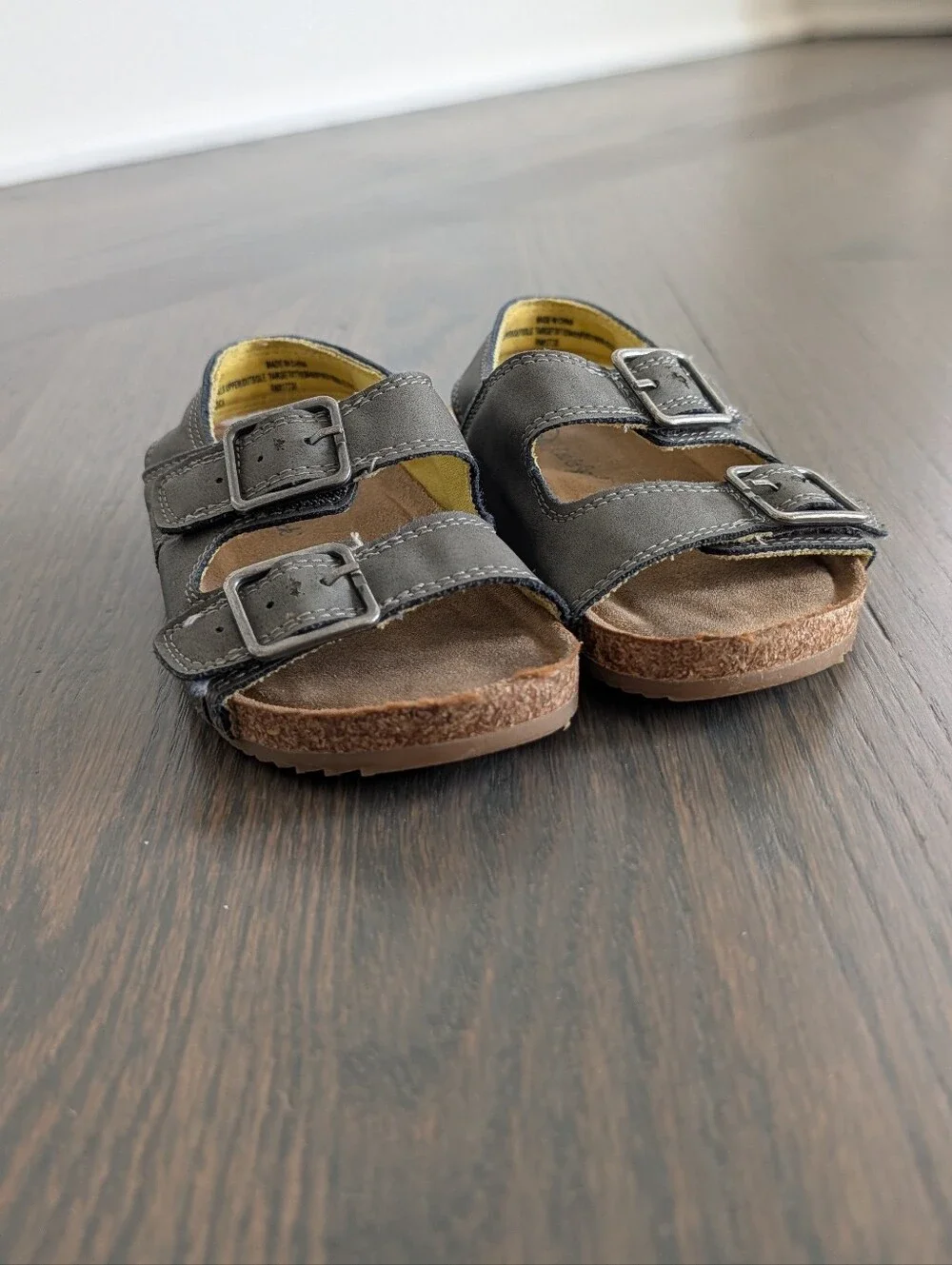 Cat & Jack Kids' Gray Double-Buckle Sandals, Size 6